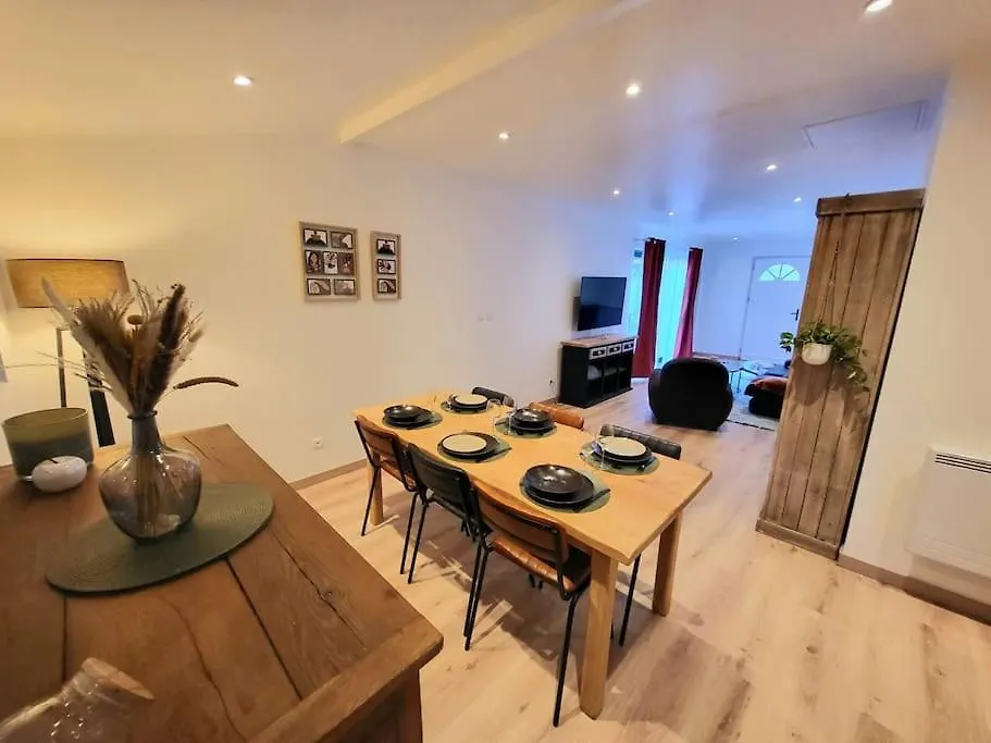 Holiday home Le Repos Maison 6 Couchages Avec Jardin Prive Loubajac France