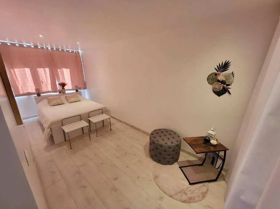 Le Repos Maison 6 Couchages Avec Jardin Prive Loubajac 0*,  France
