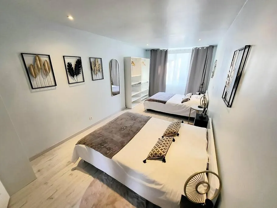 Holiday home Le Repos Maison 6 Couchages Avec Jardin Prive Loubajac